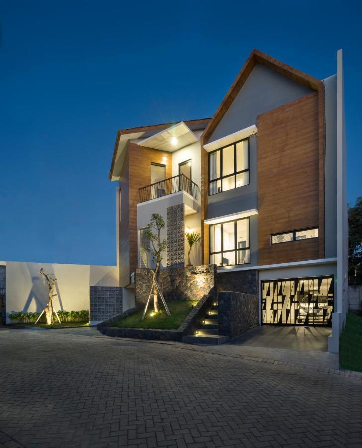 GAIA Lodge The Kusuma Hill Batu - Malang Bagian luar foto