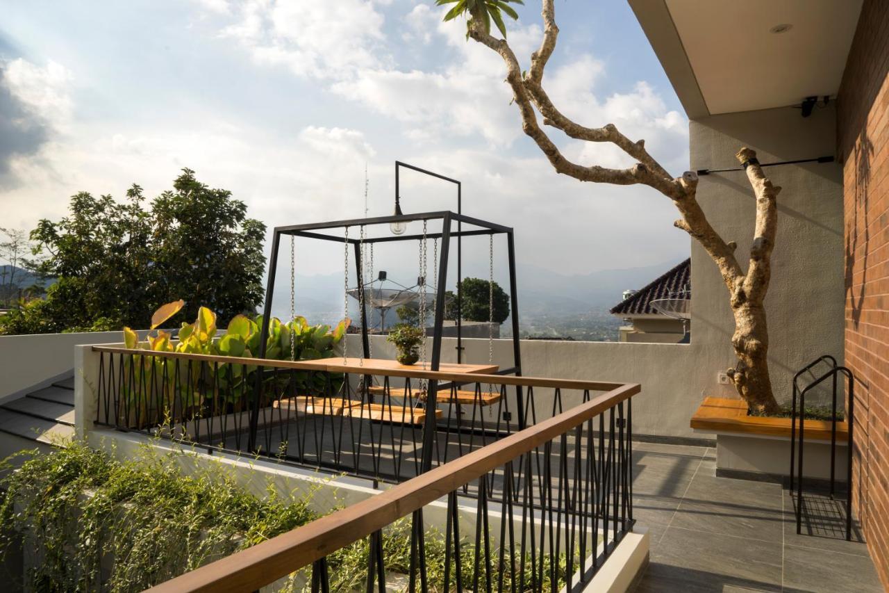 GAIA Lodge The Kusuma Hill Batu - Malang Bagian luar foto